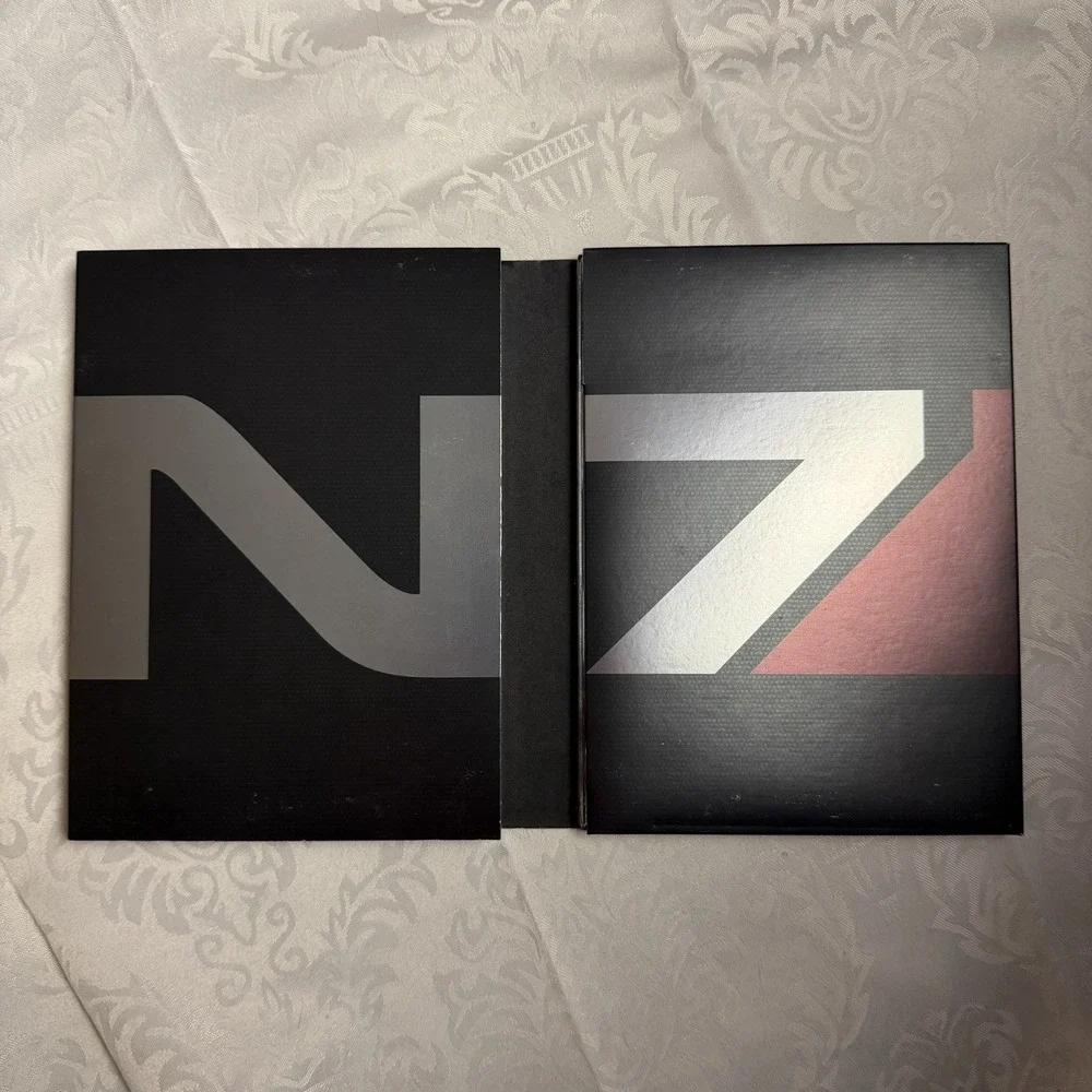 Mass Effect Trilogy PC DVD-ROM Complete 6-Disc Set Original Case No Manual
